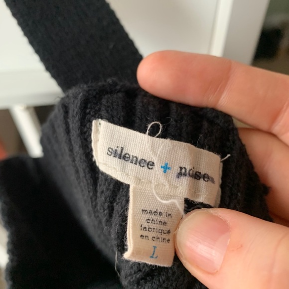 Zip up crop top - Picture 3 of 3